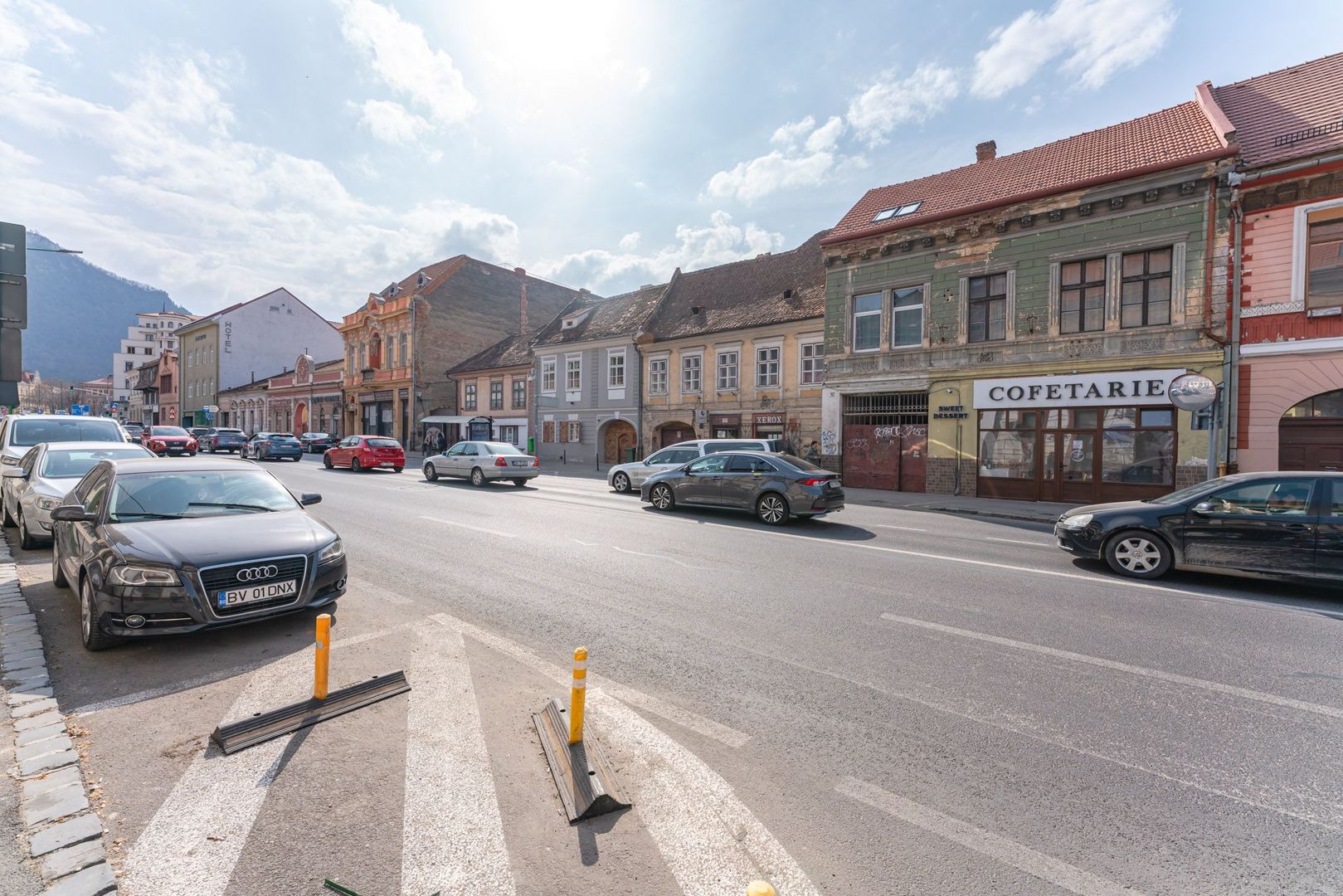 Clădire de vânzare în Brașovul Vechi | 16 camere | Potențial de dezvoltare - Poză 2