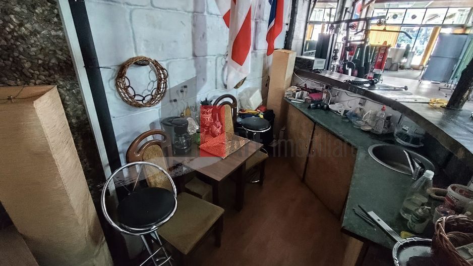 Spatiu comercial de inchiriat in Giulesti (langa stadion, complex comercial) - Poză 9