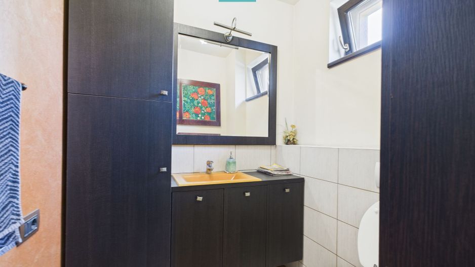 Casă 6 camere - Dumbrăvița - Poză 13