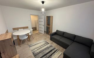 Apartament cu 2 camere, 40mp, Zona Semi-Central - Poză 2