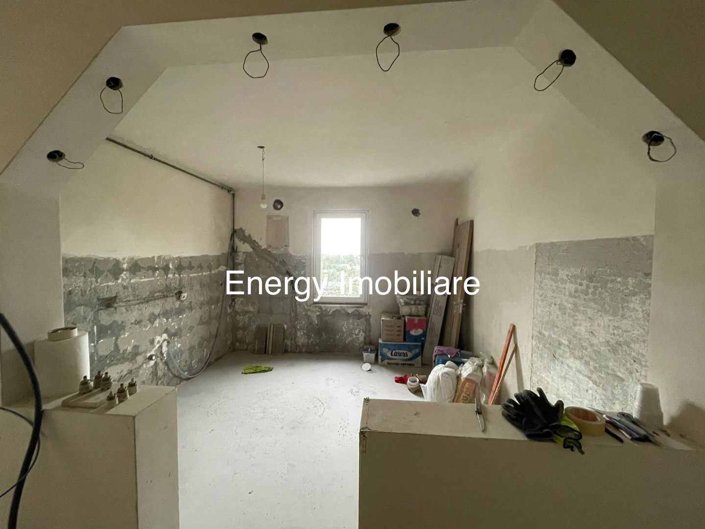 Apartament cu 2 camere, zona Unirii - Poză 1