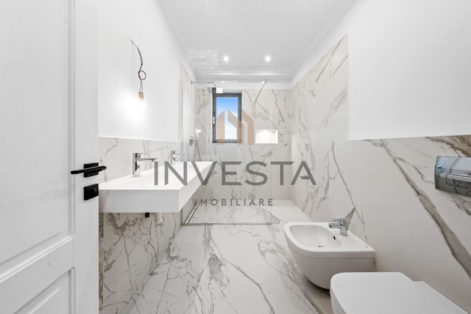 Lux, Spatiu si Vedere Panoramica – Borhanci - Poză 9