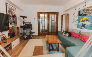 Apartament 4 camere Central 100mp 245000 euro - Poză 2