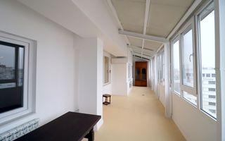 Spatios, cu terasa inchisa, vedere panoramica, bloc fara risc - Poză 25