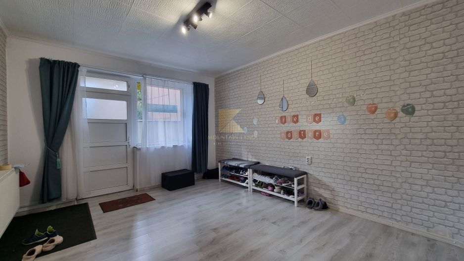 Spatiu comercial pretabil multiple destinatii, Florilor Brasov - Poză 3