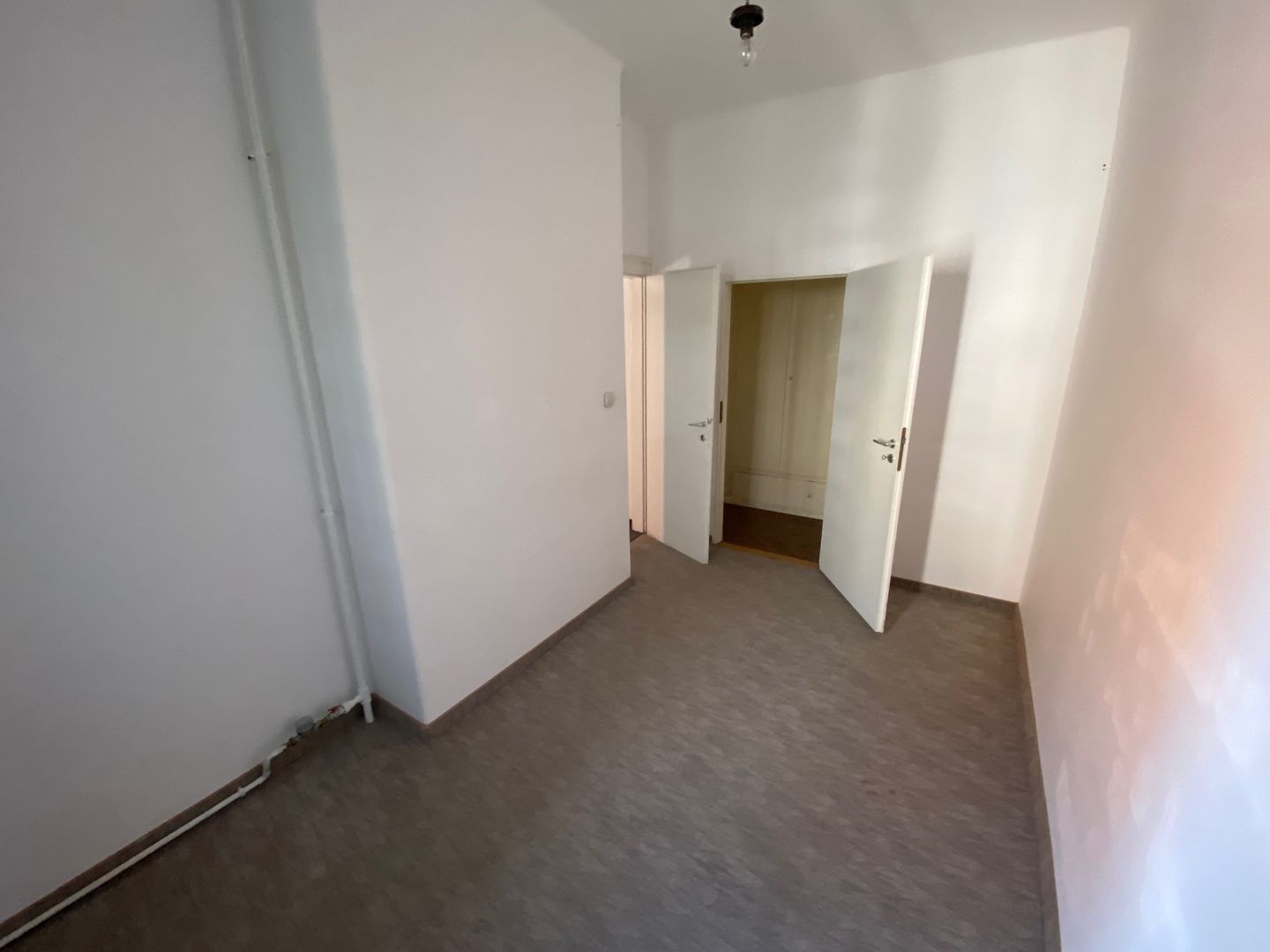 Apartament in cladire interbelica zona Ultracentrala - Poză 13