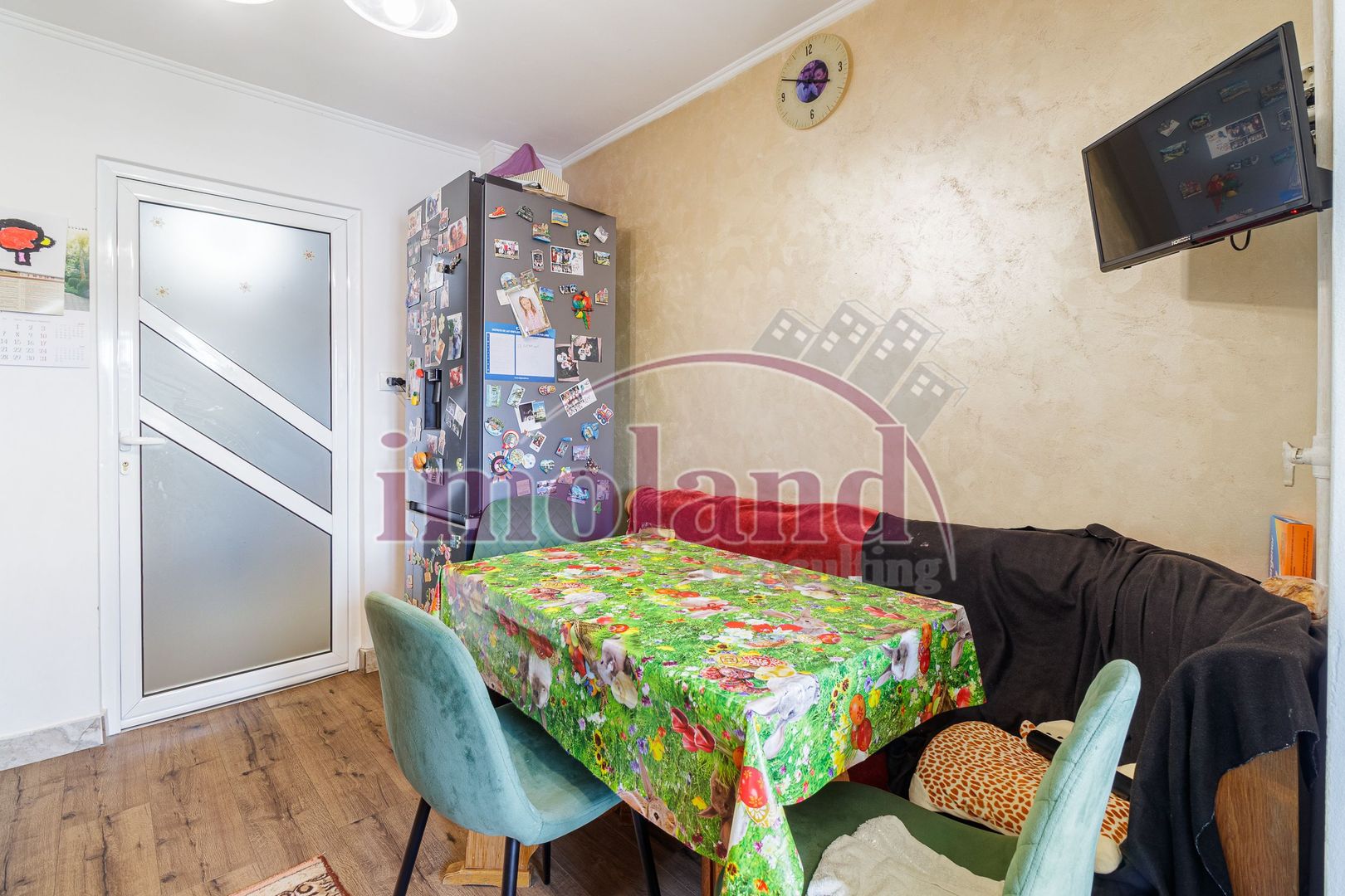 Apartament - 3 camere cu centrala proprie - Vanzare - Pta Rahova - Poză 6