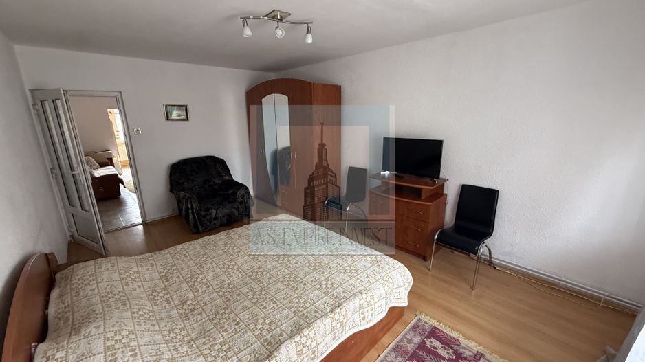 Apartament 4 camere, pe 2 nivele, 92 mp utili-zona Racadau - Poză 9
