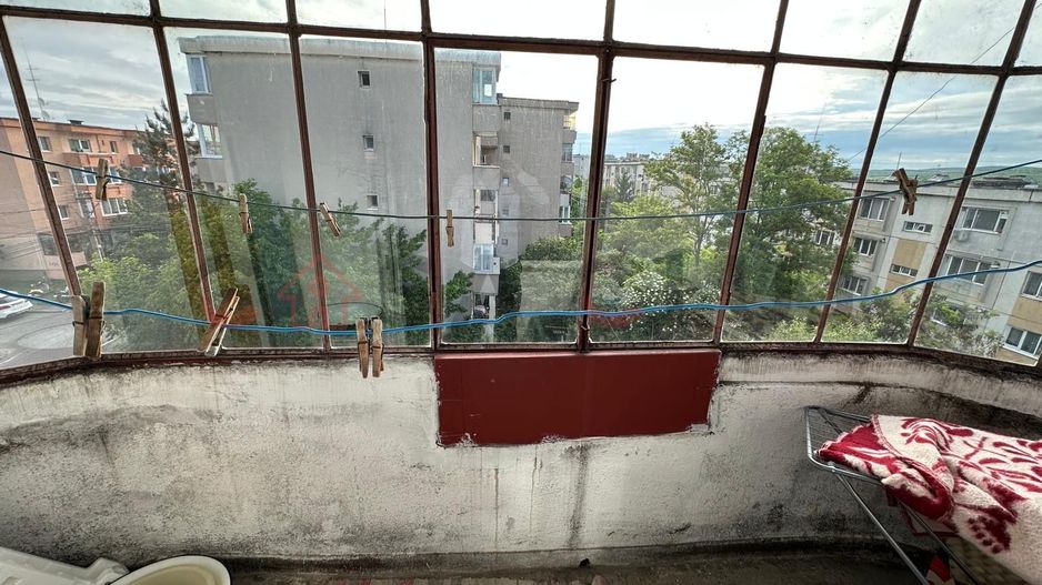 Apartament 2 camere, decomandat, balcon, vedere la Lacul 3, Iulius ! - Poză 4