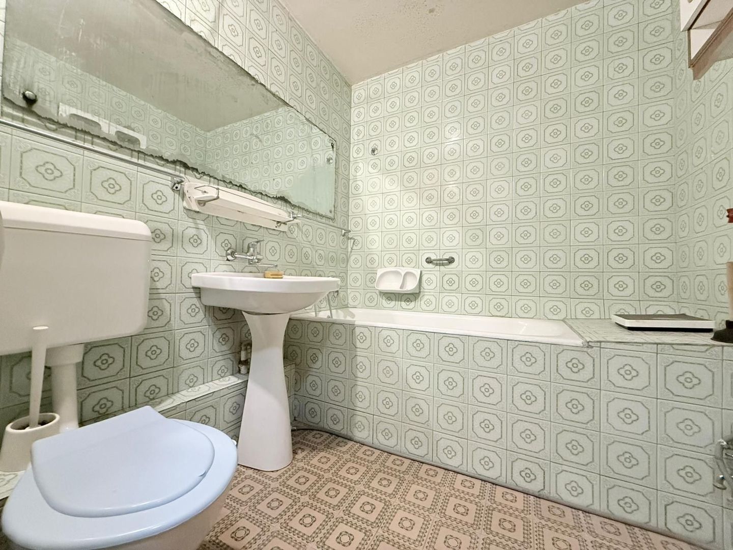 3 camere | Teiul Doamnei | Bloc din 83 | Reabilitat - Poză 11