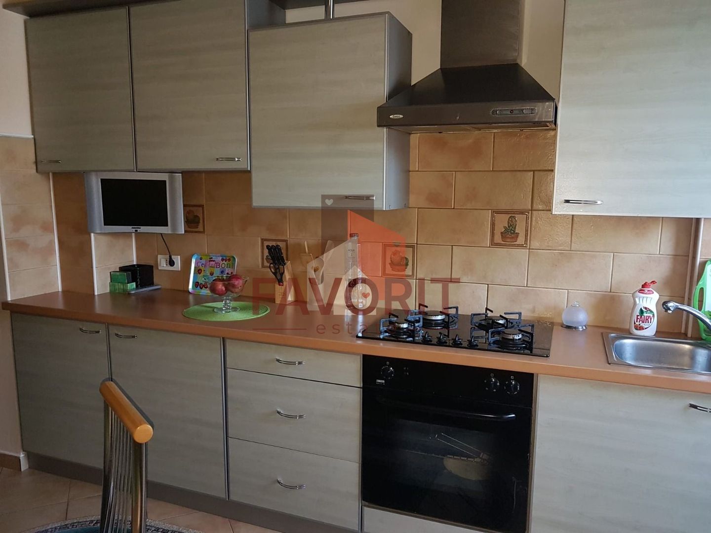 3 camere decomandat | mobilat | zona centrala | 2 bai | etaj 3 | boxa subsol - Poză 15