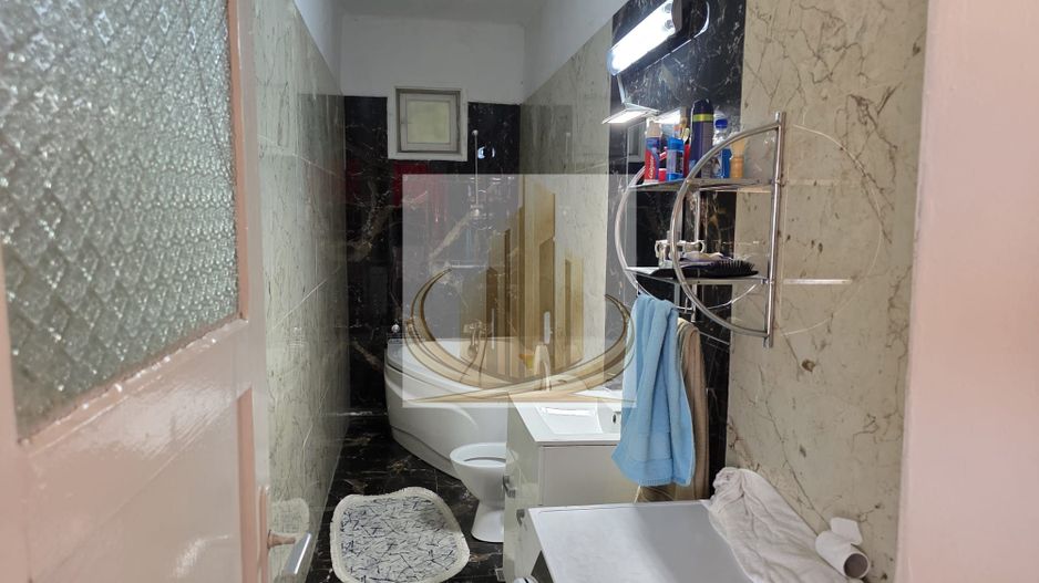 Casa de vanzare Aradului - Poză 3