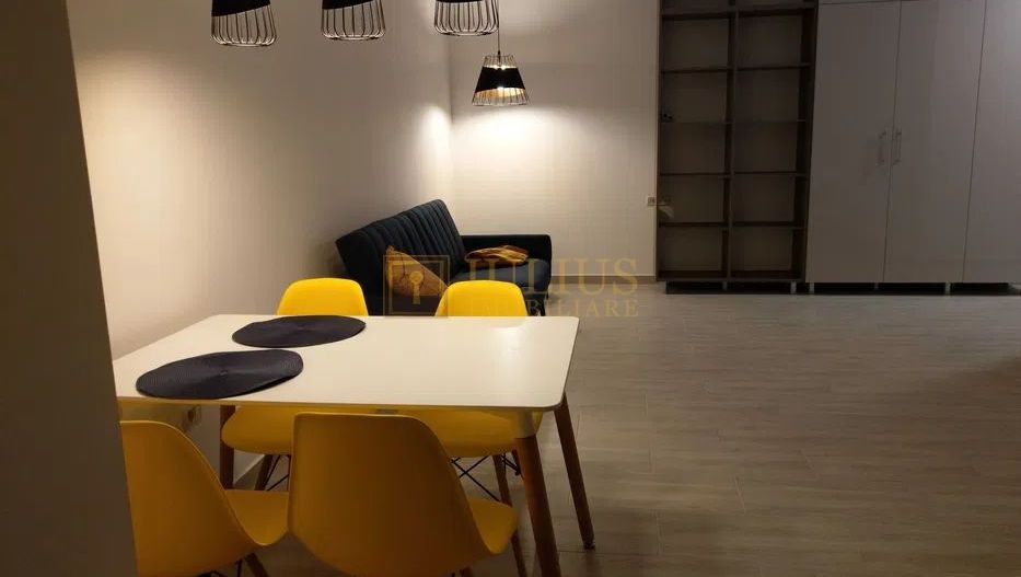 BrayTim/Giroc, ideal pentru un cuplu, centrala proprie, loc de parcare - Poză 5