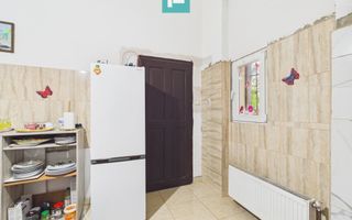 Apartament cu 2 camere,  75 mp, central, Arad - Poză 9