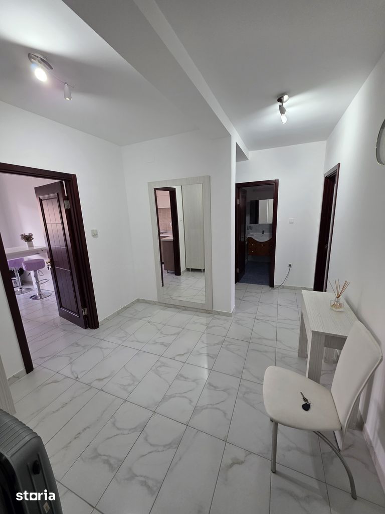 Apartament 2 camere, decomandat, Cetate, Kaufland - Poză 1