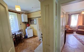 Casa individuala 185 mp utili S + P + E garaj si teren 777 mp Central - Poză 4