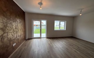 Duplex cu 4 camere in Mosnita Noua - Poză 10