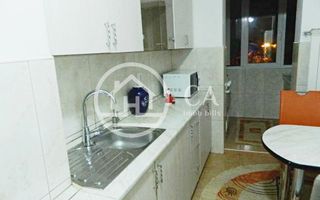 Apartament cu 3 camere de inchiriat in zona Rogerius, Oradea - Poză 6