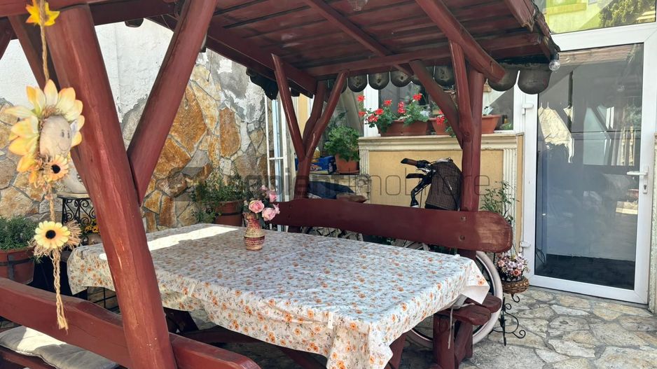 CASA PIATA CETATII - Poză 9