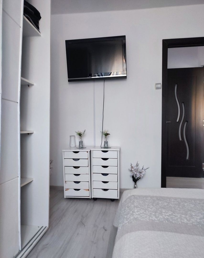 Apartament 3 camere, 60 mp, Spitalul Județean – renovat, COMISION 0% - Poză 5