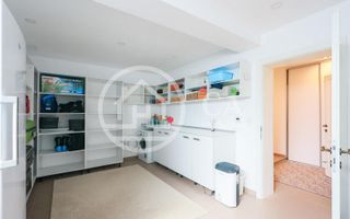 Vila cu piscina de vanzare - P+E str.Adevarului, Oradea - Poză 17