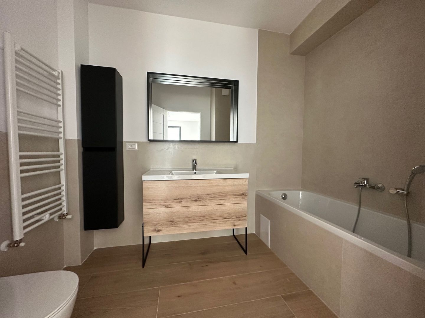 Apartament 3 camere bloc nou - Poză 10