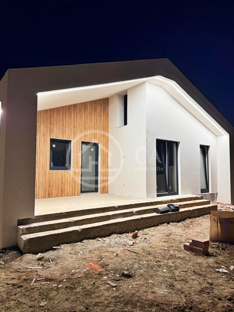 Casa de vanzare cu 4 camere in Santandrei, Bihor - Poză 5