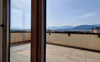 Comision 0 Penthouse 3 Camere 104 mp.  Terasa 43 mp. Tractorul - Poză 20