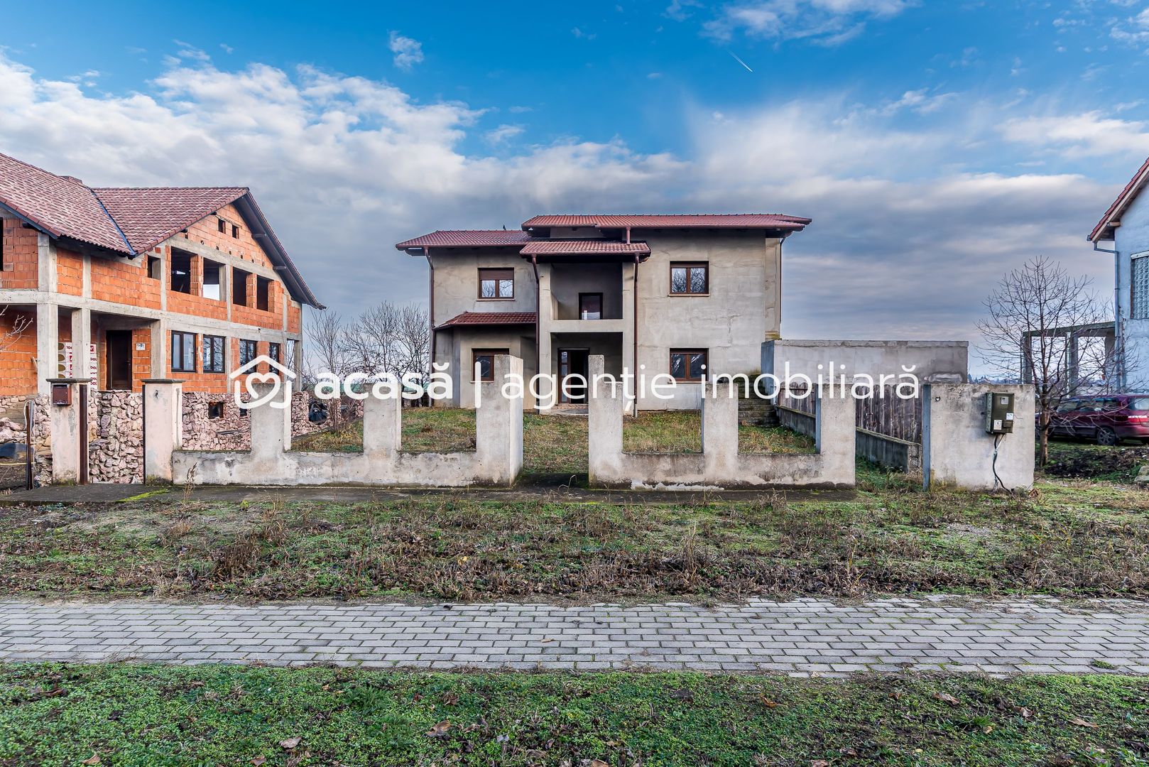 Casă spatioasa, construcție nouă – Zimandu Nou Teren 998 mp Comision 0 - Poză 2