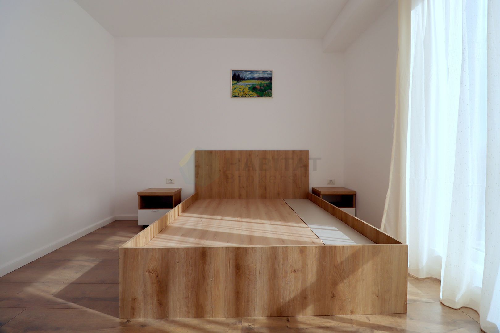 Apartament luminos, spatios, mobilat - Poză 15