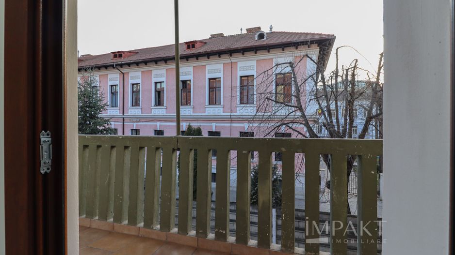 Apartament amenajat si utilizat ca si spatiu de birou aproape de Tribunal! - Poză 18