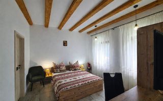 Casa renovata in Fantanele - Poză 10