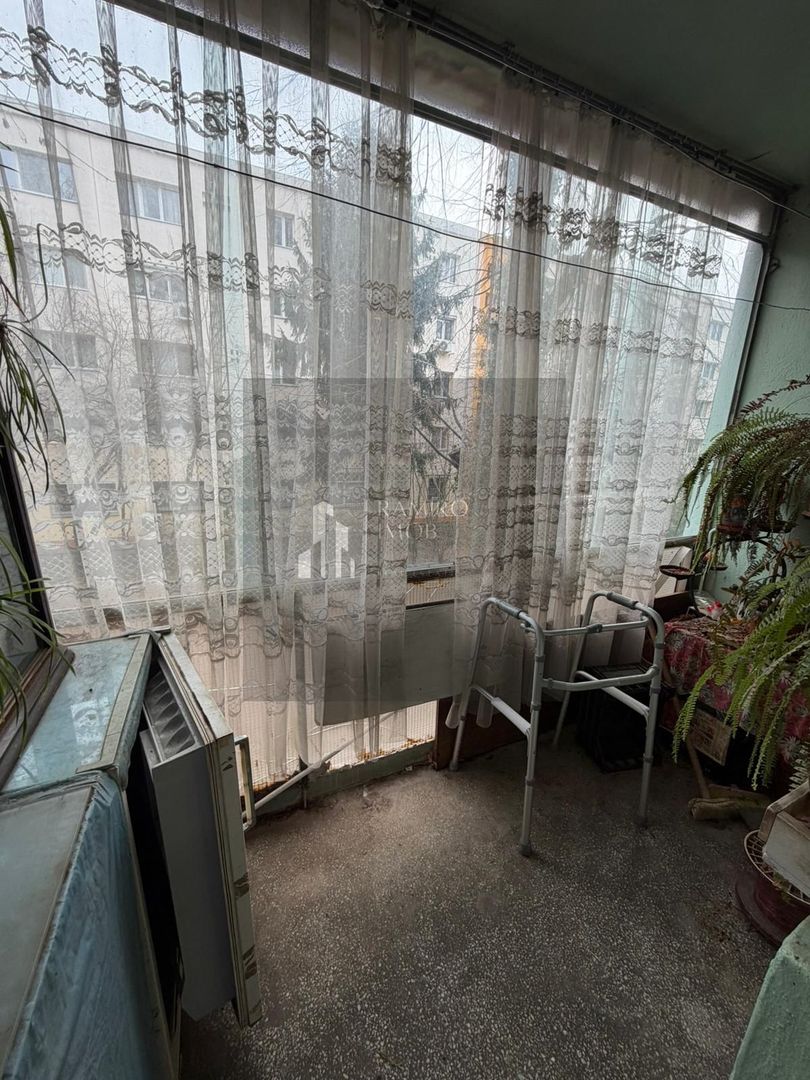 Apartament 3 camere decomandat Emil Racovita / Alexandru Obregia - Poză 9