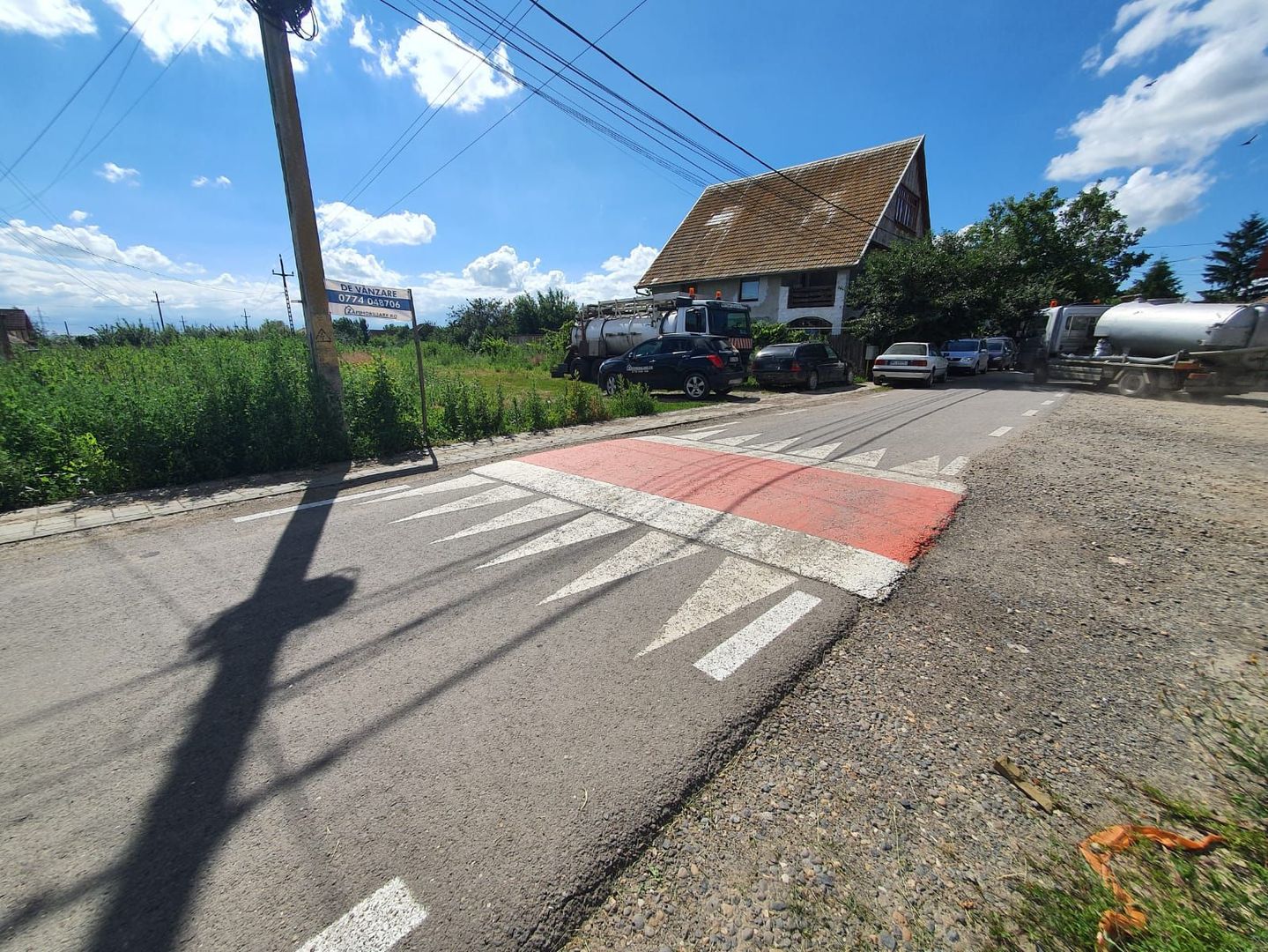 Teren2.600 mp,36 euro mp.la sosea cu toate utilitatile - Poză 1