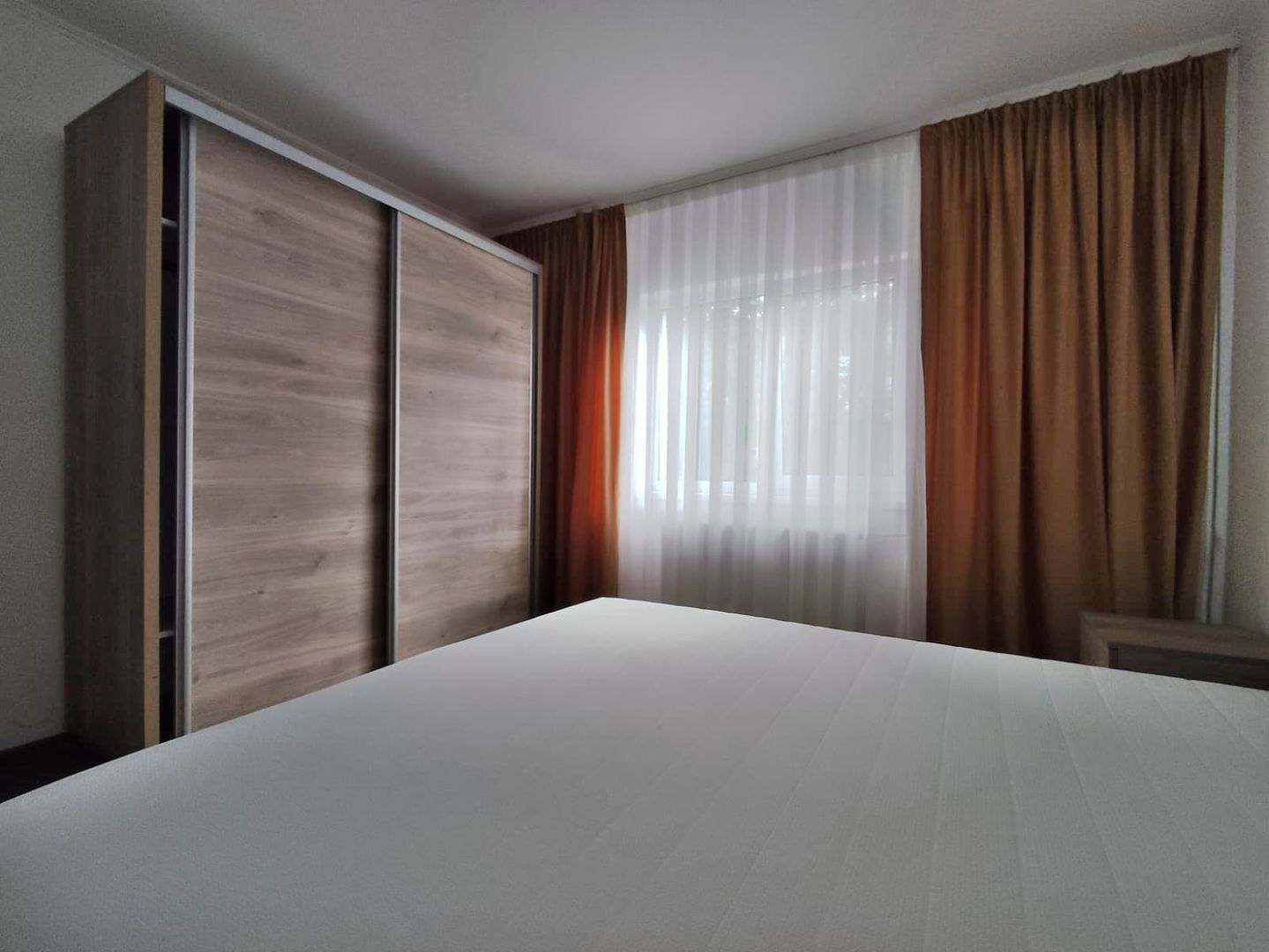Apartament cu 2 camere de inchiriat, str. Aluminei, Oradea - Poză 3