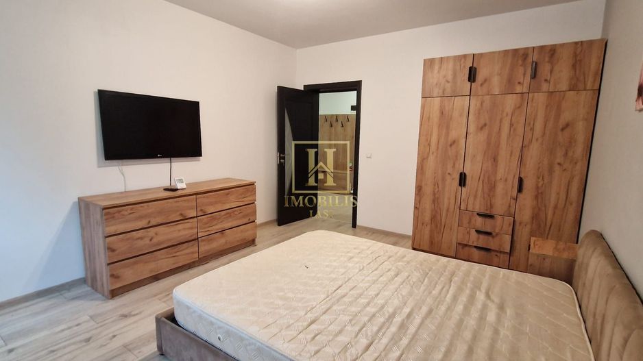 Apartament 1 camera Dec 40 mp. Bucium Family Market 300 euro - Poză 2