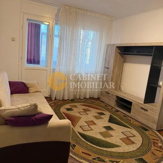 Închiriez apartament 2 camere – Podu Roș, etaj - Poză 3