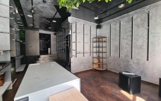 Spatiu comercial ultracentral cu vad- 90 mp - Poză 3