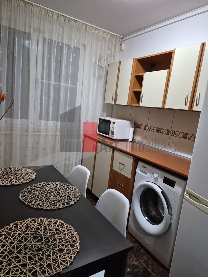 Apartament cu trei camere de inchiriat-Soseaua Alexandriei-Rahova-loc de parcare - Poză 11