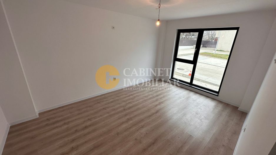 Apartament 2 Camere Decomandat 2 minute de  Aleea Tudor Neculai - Poză 4