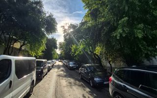 Ap decomandat 4 camere , 2 bai si 2 balcoane-zona Colentina bloc 1986 - Poză 27