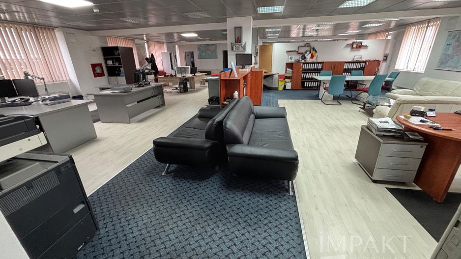 De închiriat service auto cu zona de birouri/sala asteptare - Poză 3