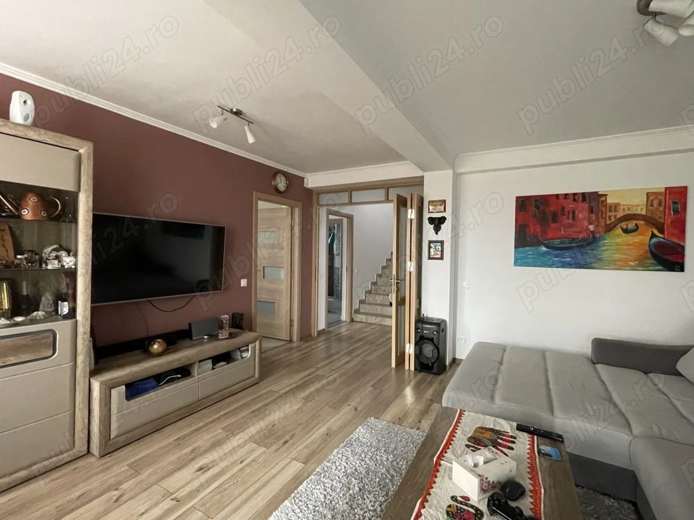 De vanzare casa individuala 4 camere+curte 900mp, Varteju - Poză 4