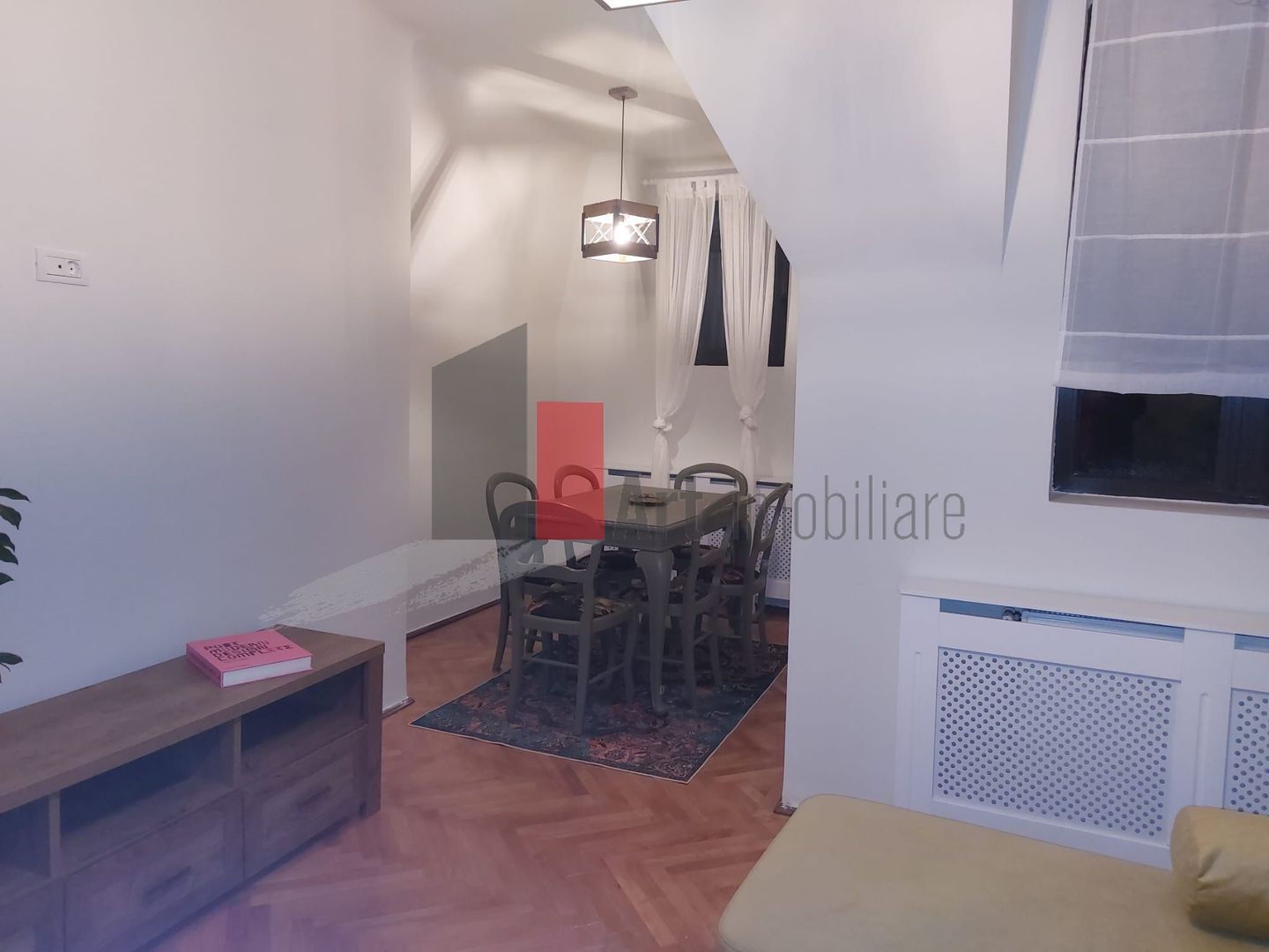 Apartamentul "DISINJATUR" , et. 1/1 in vila stil neoromanesc - Poză 6