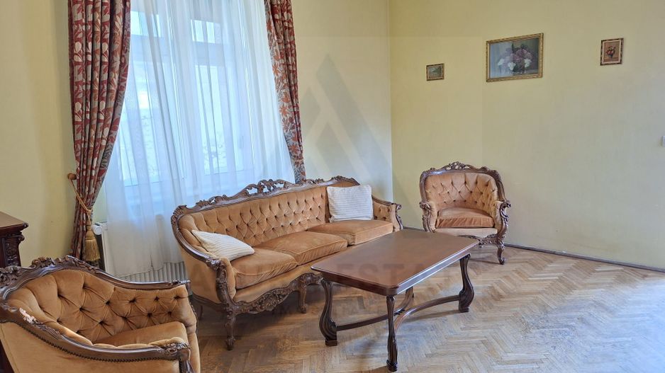 Apartament modern 3 camere curte individuala pe Bulevardul Victoriei - Poză 2