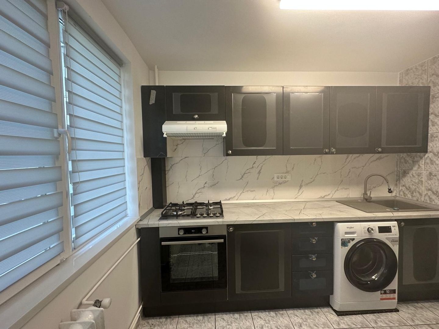 APARTAMENT 3 CAMERE CU LOC DE PARCARE | LUJERULUI - Poză 3