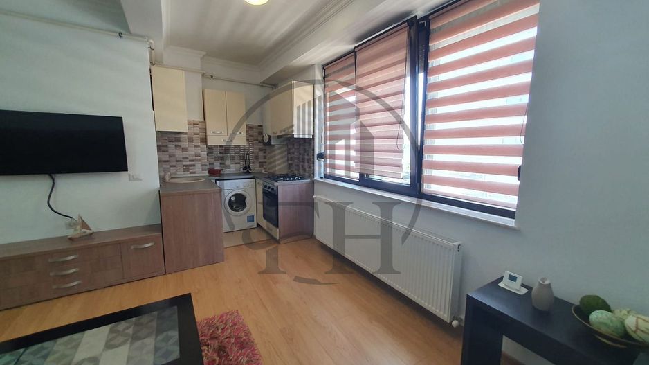 SOLD / VANDUT Apartament cu 2 camere de vânzare în zona Central - Poză 3