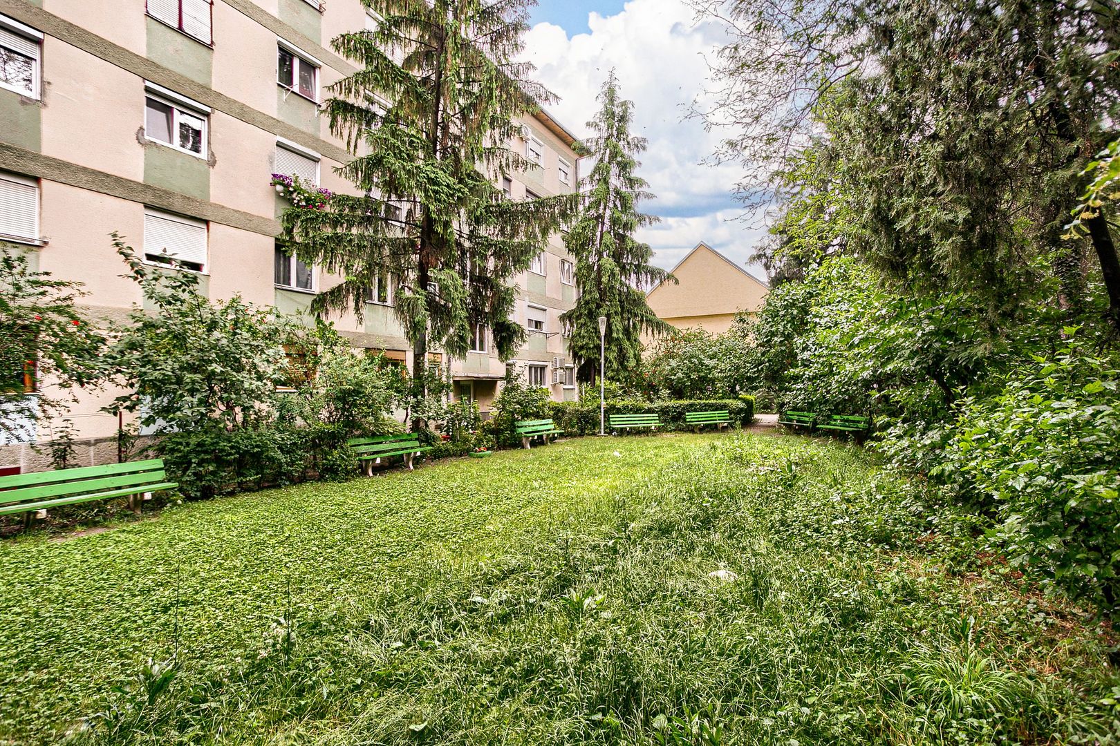 VÂNDUT! Apartament 3 camere Zona Romanilor - Poză 8