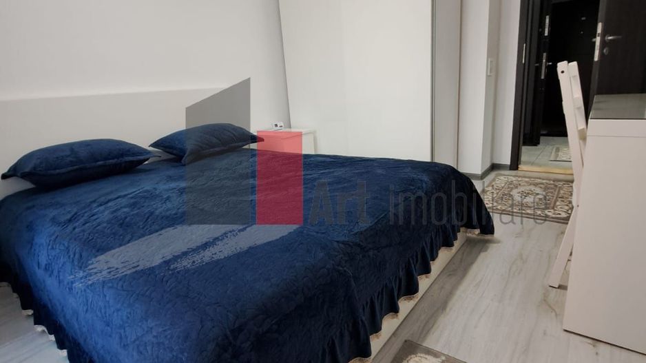 Inchiriez apartament 2 camere-str Rezervelor nr 99 - Poză 1