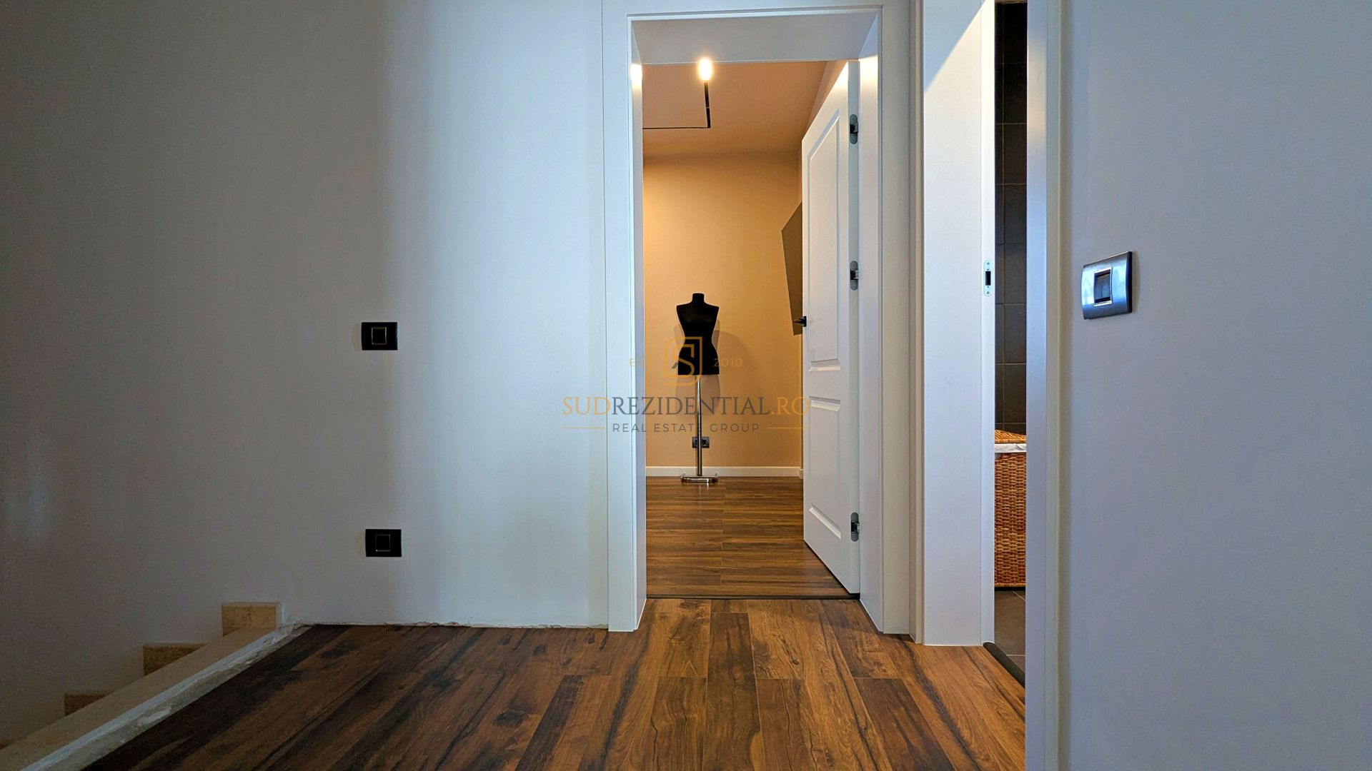 Vila tip duplex, P+1, 4camere, Drumul Binelui, Bulevardul Metalurgiei - Poză 29